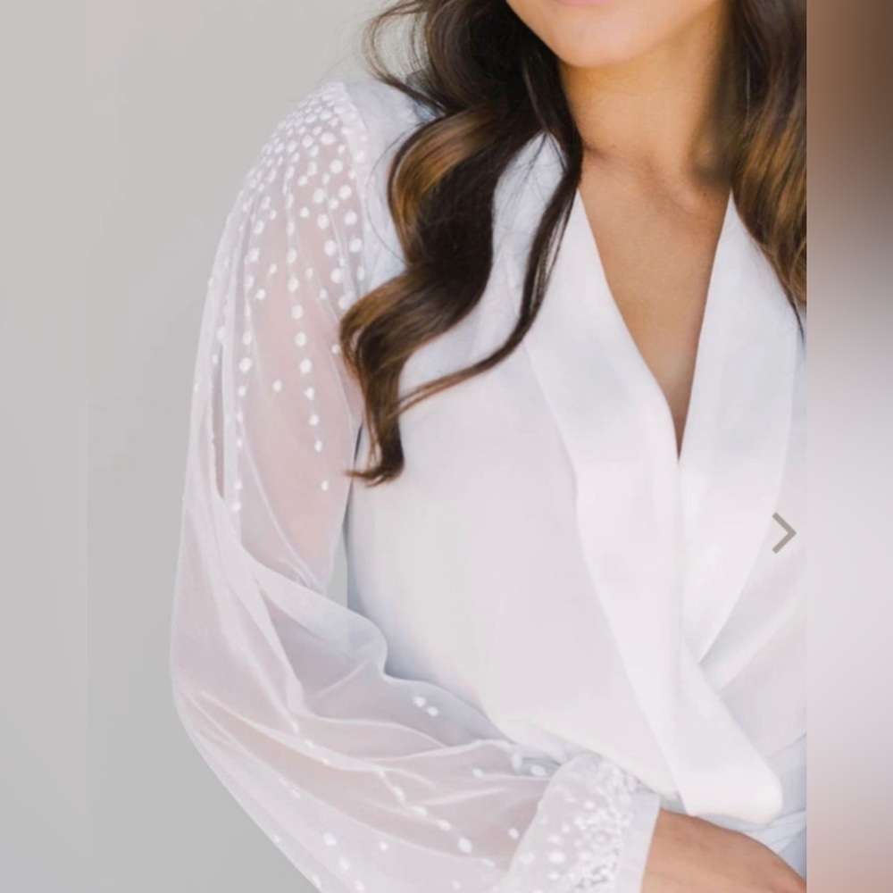 ROBED with LOVE ALANNA ROBE - Picture 4 of 16